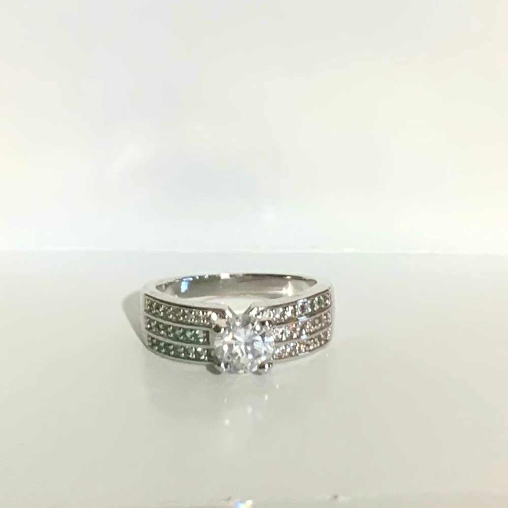 Charmed aroma ring